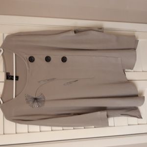 Women's blouse dressy very generous extra large lightweight 100% cotton material